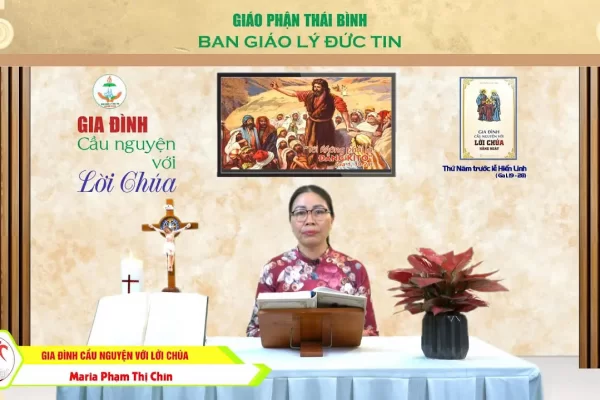 Thứ Năm trước lễ Hiển Linh I Gia đình cầu nguyện với Lời Chúa I Giáo phận Thái Bình