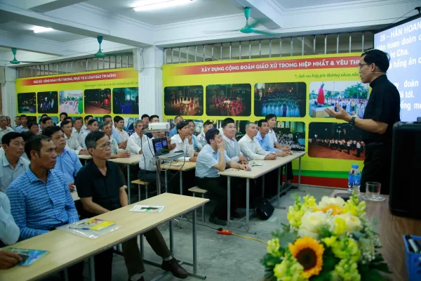Giáo Hạt Chính Tòa: Thường Huấn Viên Chức Hội Đồng Mục Vụ Giáo Xứ Lần 2