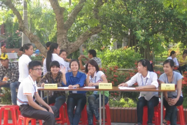 SVCG LĐP Thái Bình: Tiếp sức mùa thi đợt II
