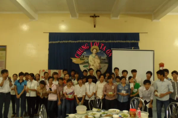GPTB - SVCGLĐP Thái Bình Khai Giảng năm học mới 2013-2014 và chào đón tân sinh viên