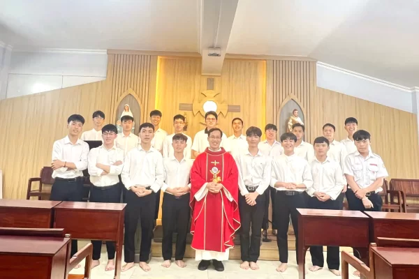 Dự tu miền Thái Bình tĩnh tâm và khai giảng năm học mới