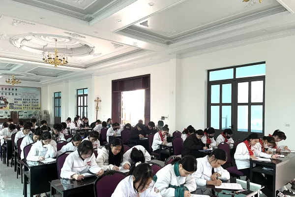 Các cụm học Giáo lý viên của Giáo phận bắt đầu tổ chức thi khảo sát học kỳ I niên học 2024 – 2025