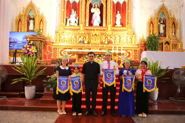 Giáo hạt Chính Toà: Cuộc thi tìm hiểu Tin Mừng theo Thánh Lu-ca