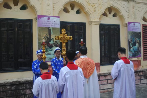 Suy niệm Đàng Thánh Giá - Thứ Sáu Tuần Thánh - ĐÀNG THÁNH GIÁ NĂM GIA ĐÌNH – 2018
