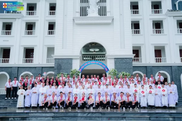 Nhật ký Hội nghị Toàn quốc Tuyên uý và Huynh trưởng Thiếu nhi Thánh Thể Việt Nam - Lần thứ VII