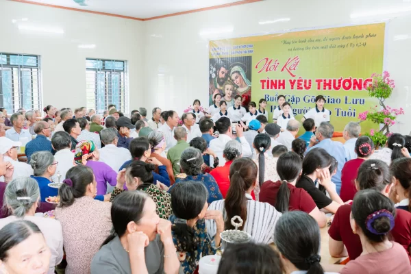 Ngày hội Người Cao Tuổi tại Giáo họ Ngọc Châu - Giáo xứ Hợp Châu: Gieo mầm Tin Mừng từ những điều bình dị
